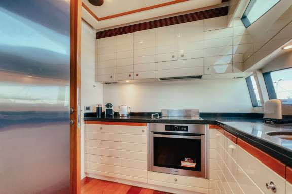 Image of LIDIA yacht #12