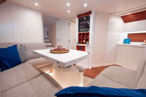 Image of MIRA yacht #3