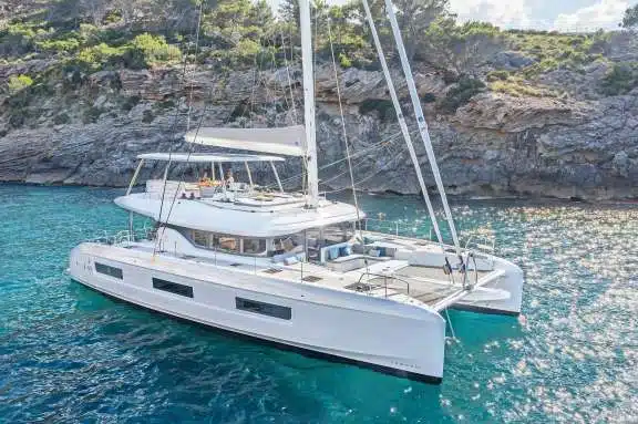 Image of LADY M yacht #11