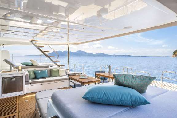 Image of LADY M yacht #14