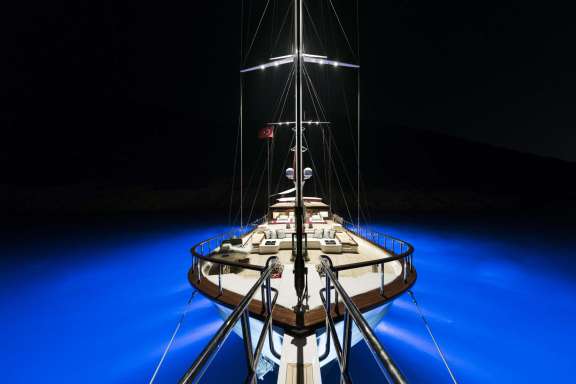 Image of That’s Amore yacht #11