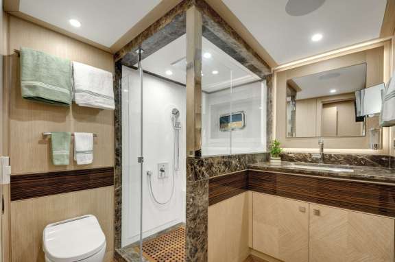 Image of That’s Amore yacht #15