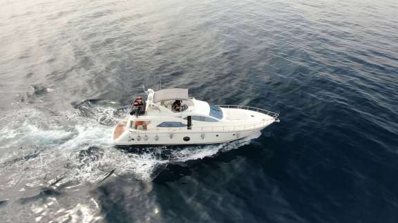 Image of Blue Wave yacht #10