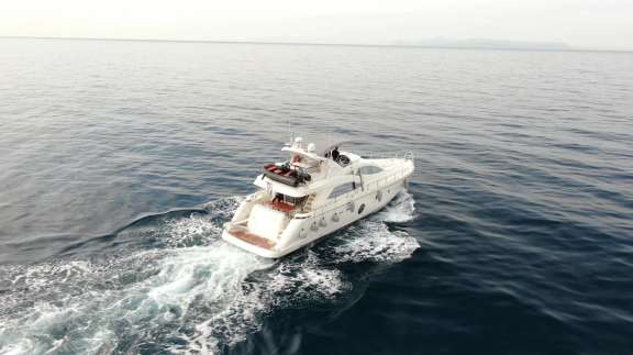 Image of Blue Wave yacht #11