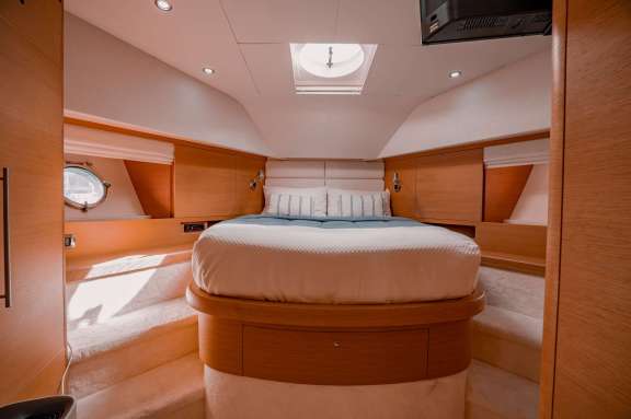 Image of Blue Wave yacht #7