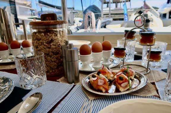 Image of Lagoon 500 2010 yacht #13