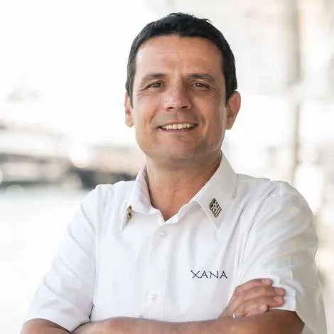 Crew of XANA|Captain