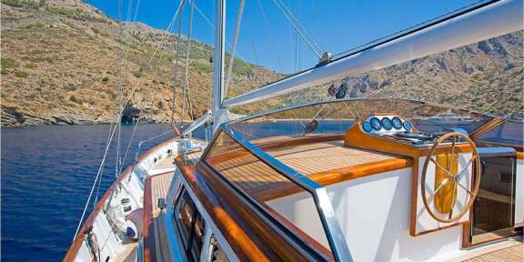 ALTHEA - Deck Area and Seating