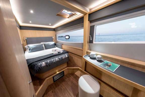 Image of Seaduction yacht #14