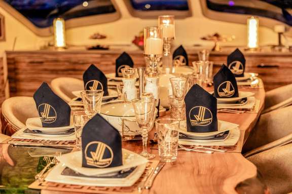 Image of WIDE LIBERTY yacht #13