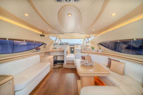 Image of CARTE BLANCHE yacht #2