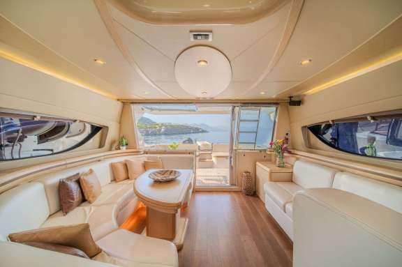 Image of CARTE BLANCHE yacht #3