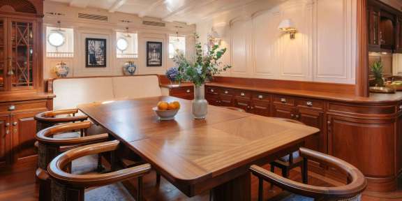 Image of ATLANTIC yacht #10