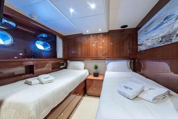 Image of THEION yacht #9