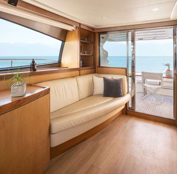 Image of ESCAPE yacht #15