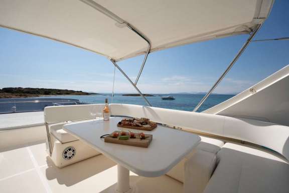 Image of ESCAPE yacht #18