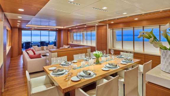 Main Deck - Formal Dining