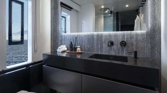 Image of ALTEYA yacht #9