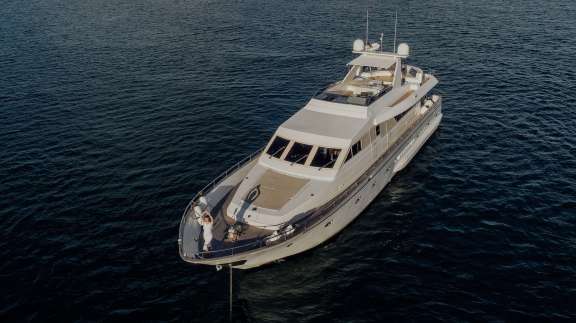 Image of BEYOND yacht #11