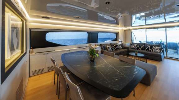 Main Deck - Formal Dining