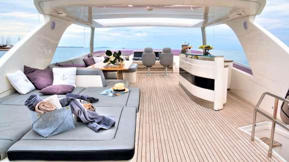 Sun Deck