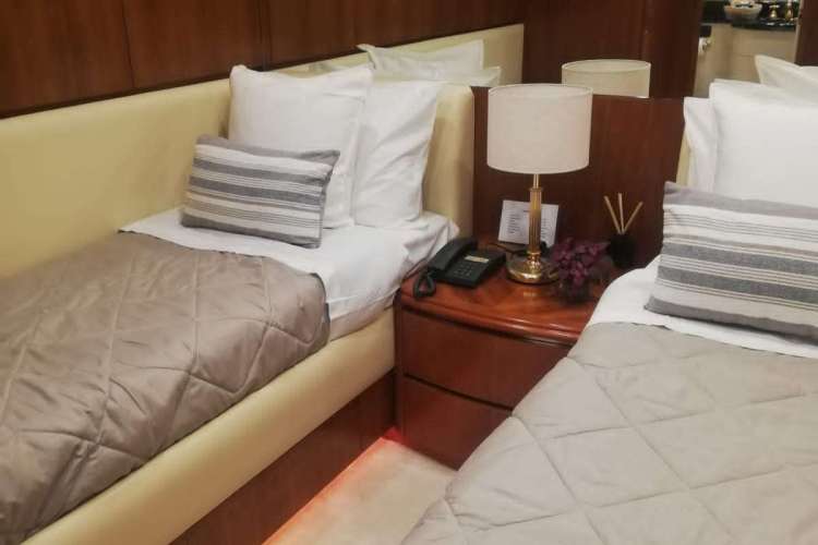 Twin Suite