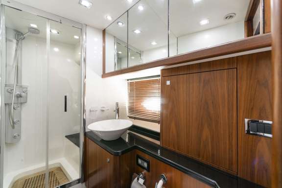 Image of PHOENIX yacht #11