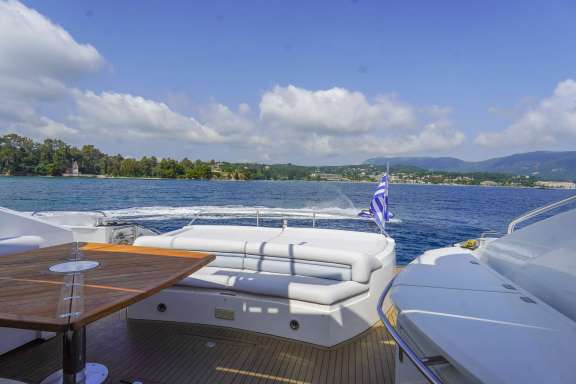 Image of PHOENIX yacht #13