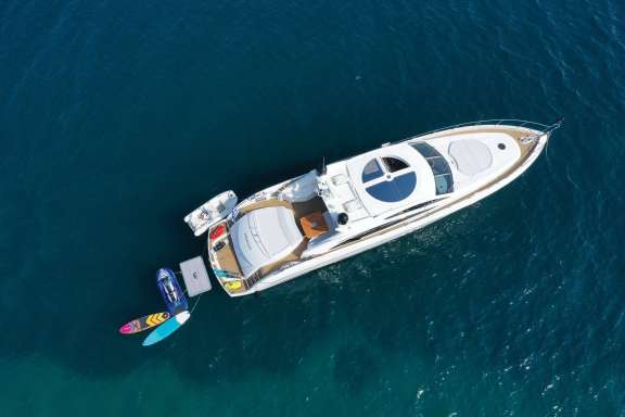 Image of PHOENIX yacht #19