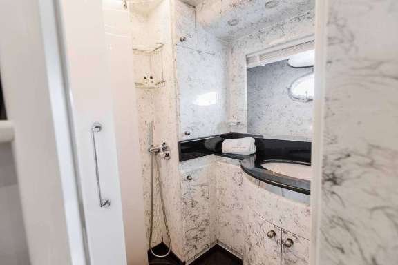 Image of ANDROMEDA yacht #9