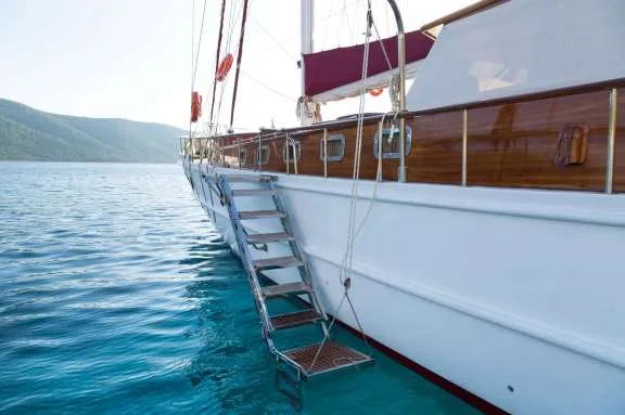Image of Primadonna yacht #12