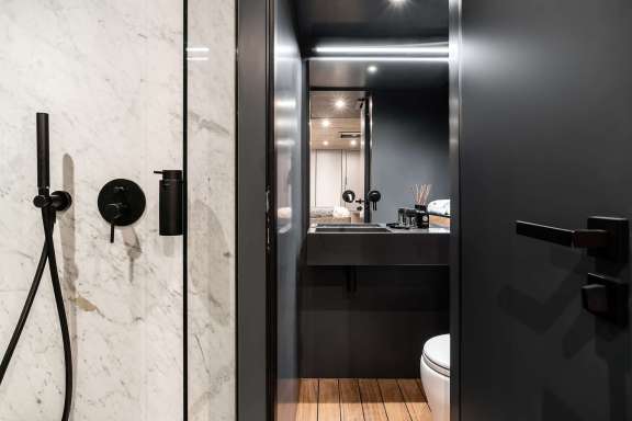 Image of SERENITY yacht #7