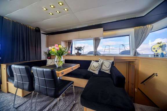 Image of AURA yacht #13