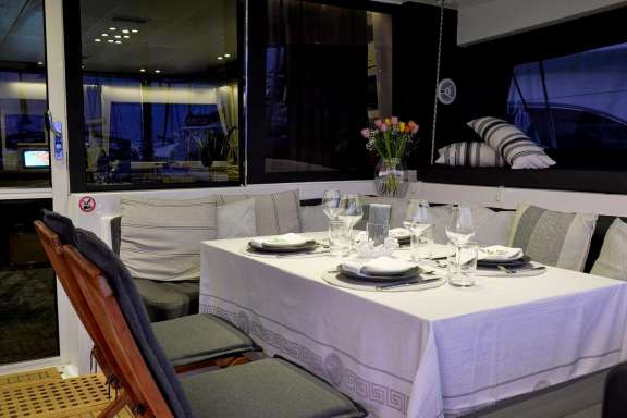 Image of AURA yacht #17