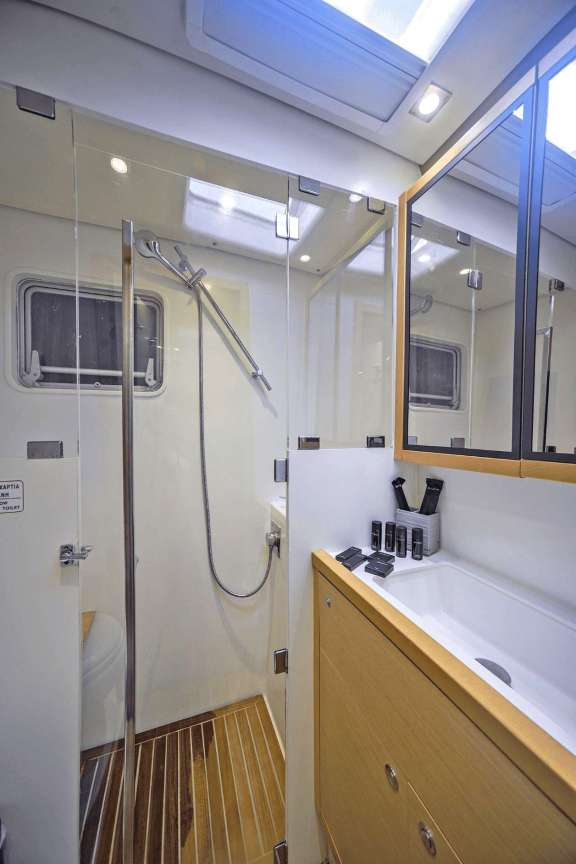 Image of AURA yacht #9