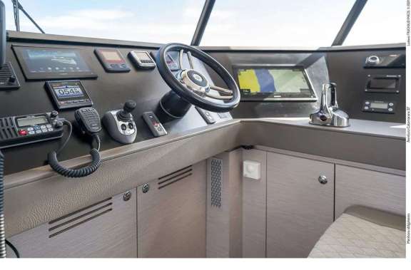 Image of NYD’AMOUR II yacht #9