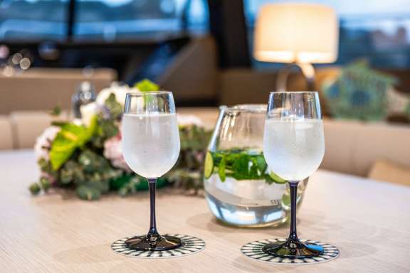 Image of NYD’AMOUR II yacht #14