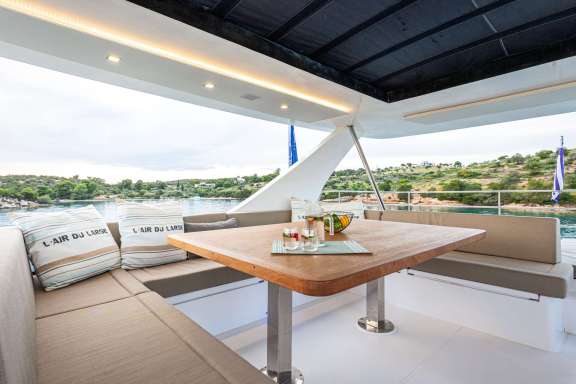 Image of NYD’AMOUR II yacht #18