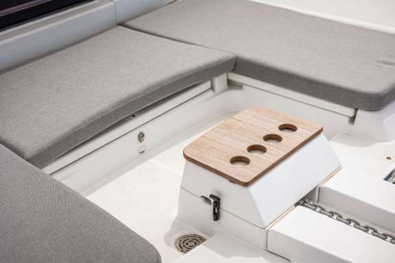 Image of M&M yacht #12