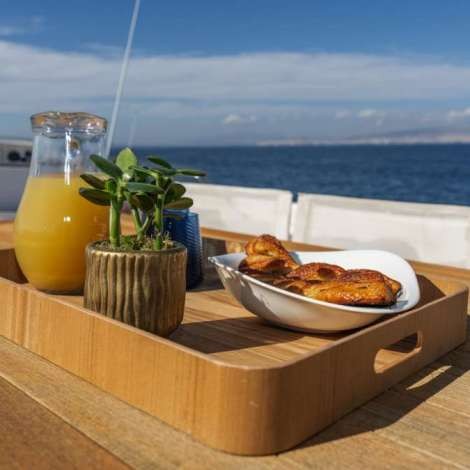 Food onboard ALFA # 4