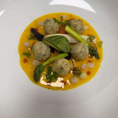 Food onboard DOLLY # 7