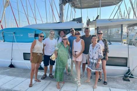 Review img # 18 of the yacht El Marita