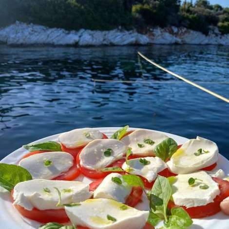 Food onboard El Marita # 10