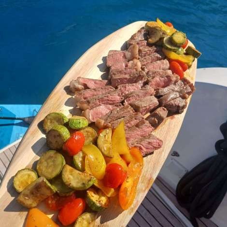 Food onboard El Marita # 7