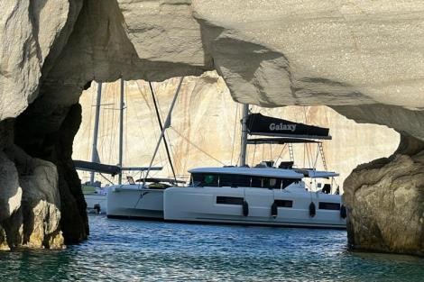 Review img # 17 of the yacht GALAXY