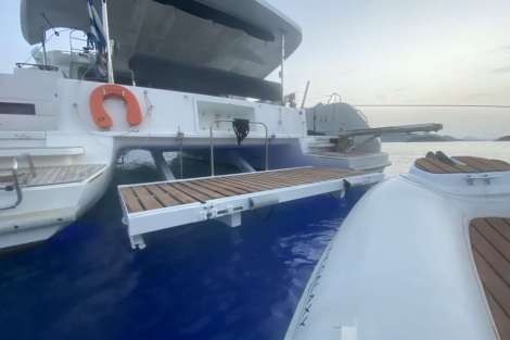 Review img # 16 of the yacht GALAXY
