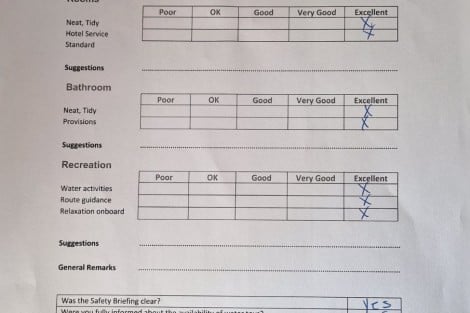 Review img # 10 of the yacht HAPPY