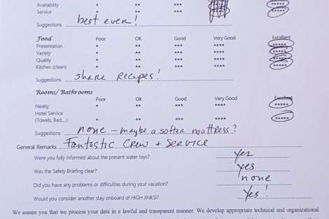 Review img # 3 of the yacht HIGHJINKS