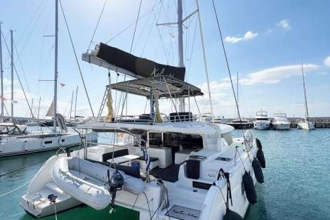 Review img # 12 of the yacht KALISI MOU