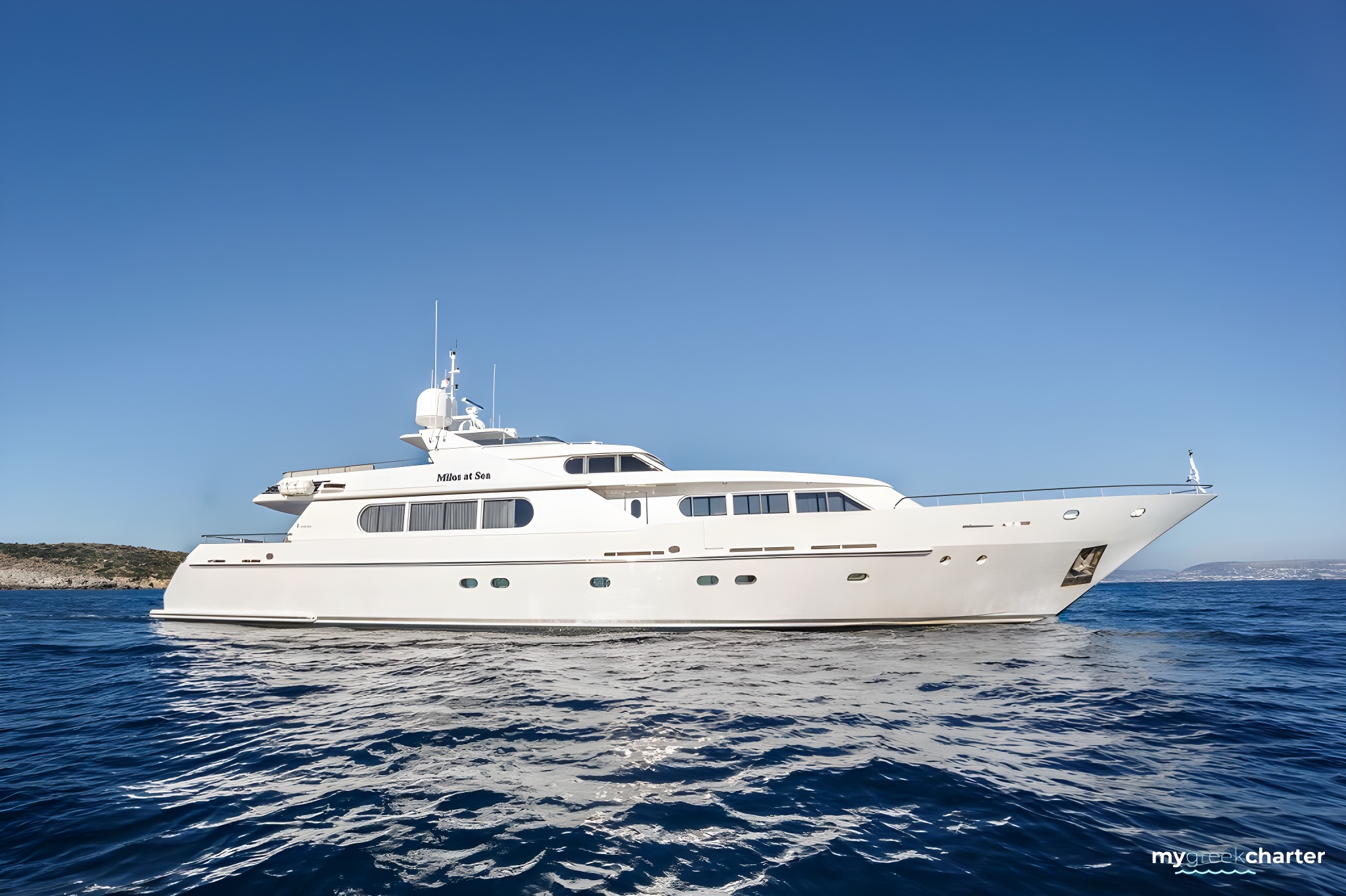 MILOS AT SEA charter yacht